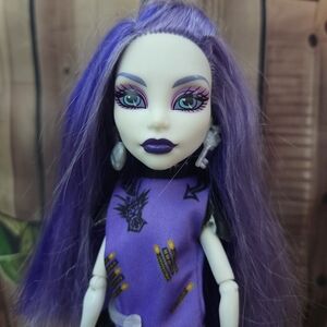 Monster High Picture Day Spectra 2012